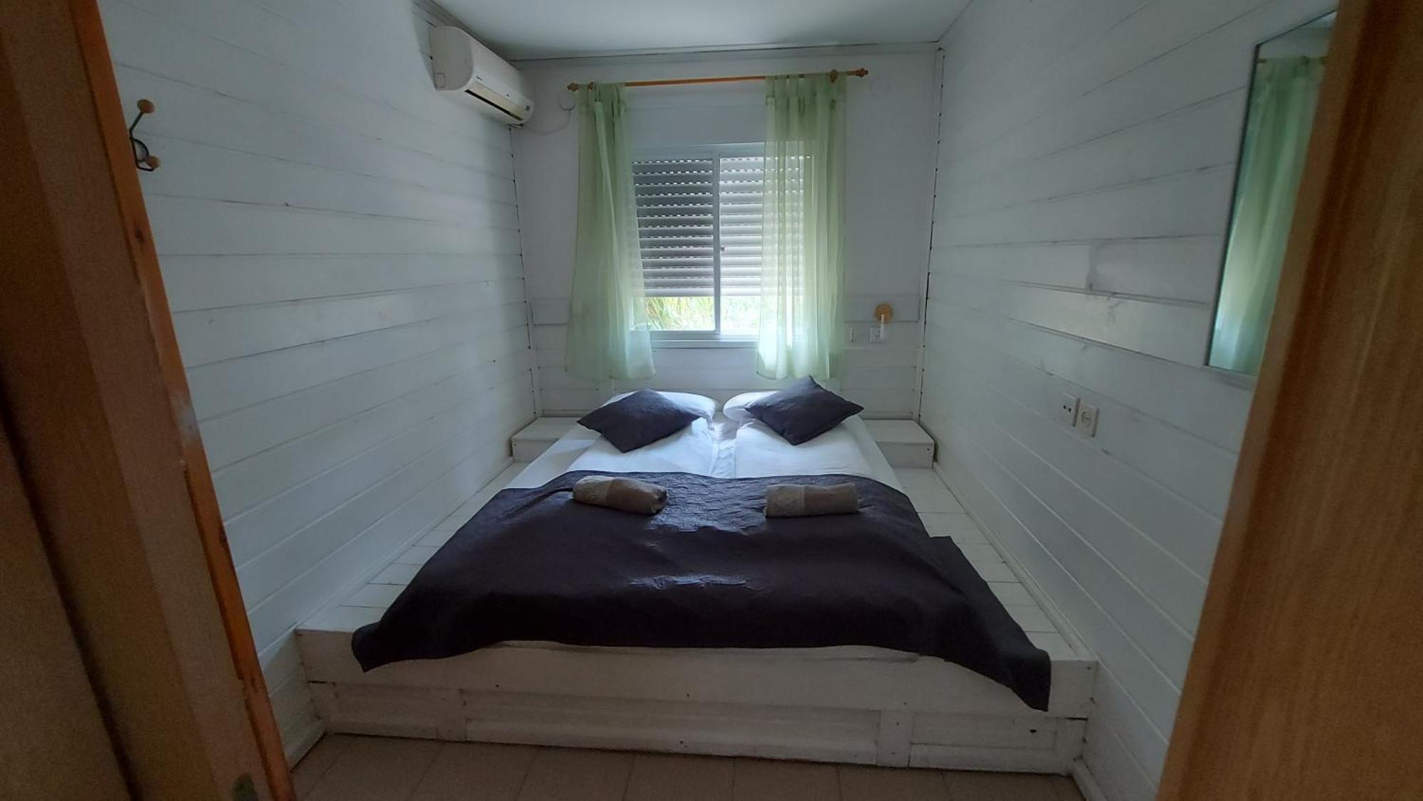 Pundak Guesthouse モシャヴ・ラマト エクステリア 写真